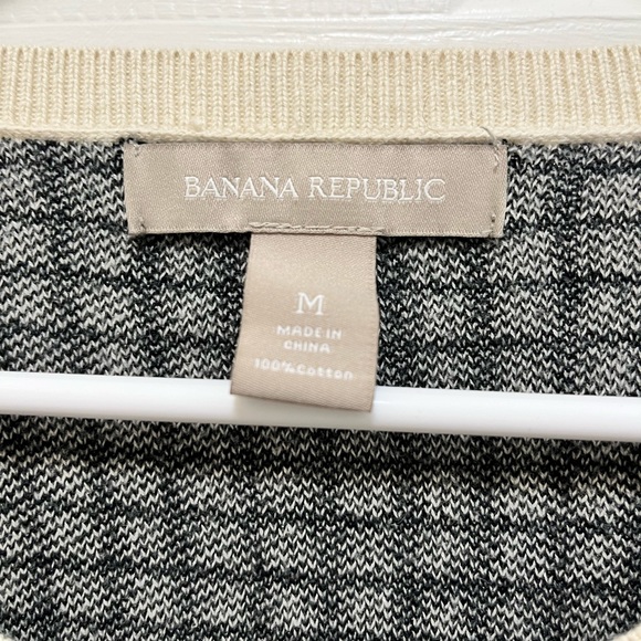 Banana Republic Window Pane Print or Plaid Peplum Sweater Size Medium - Picture 3 of 3